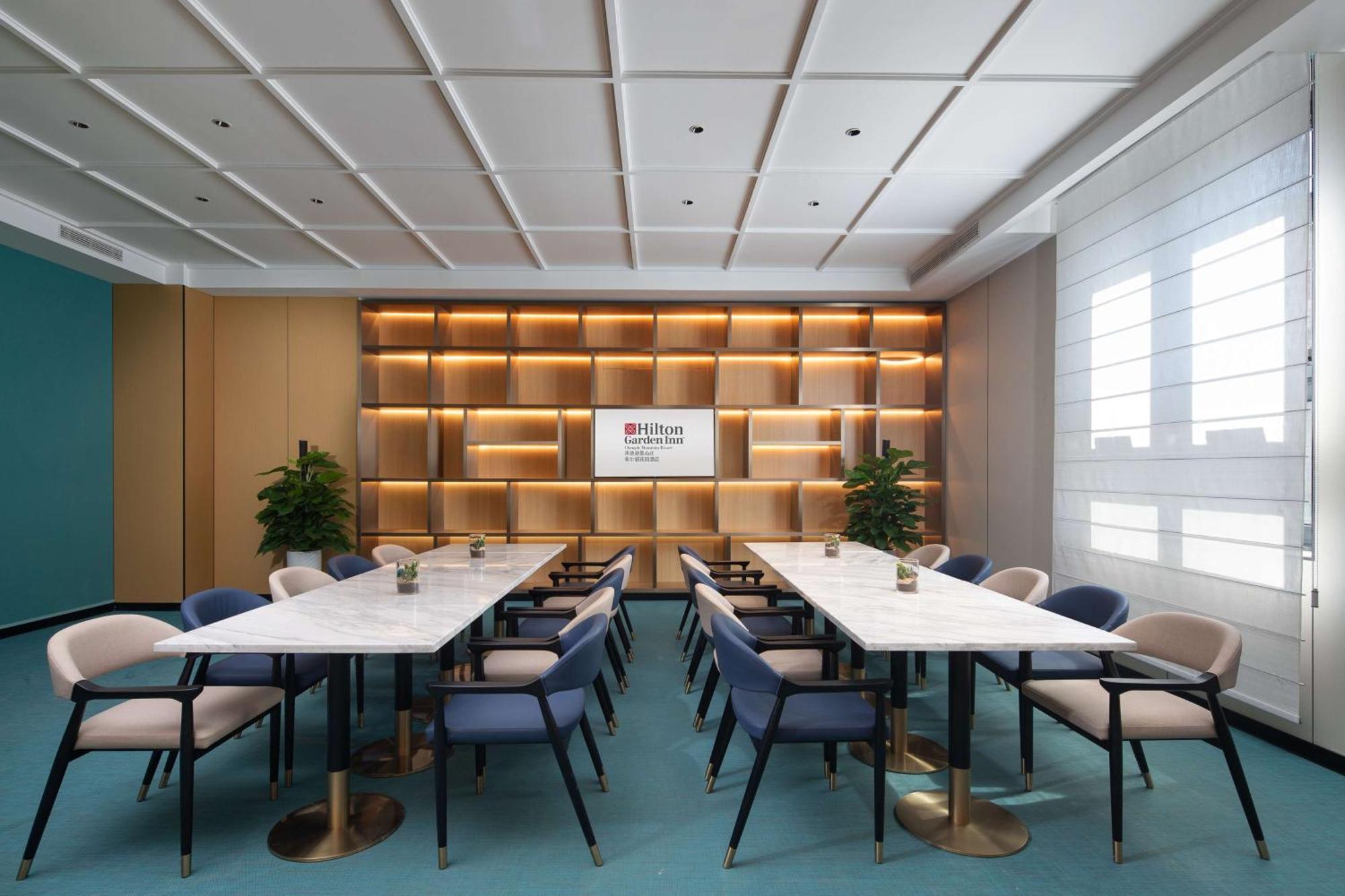 Hilton Garden Inn Chengde Mountain Resort מראה חיצוני תמונה