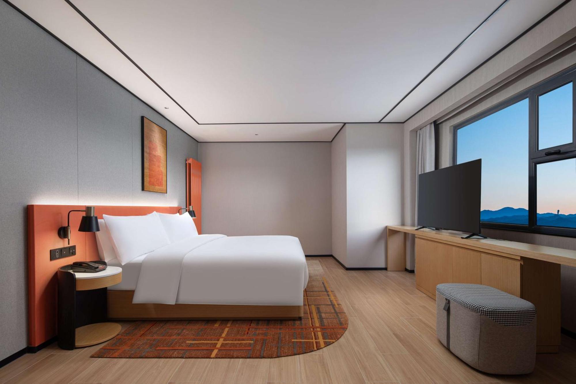 Hilton Garden Inn Chengde Mountain Resort מראה חיצוני תמונה